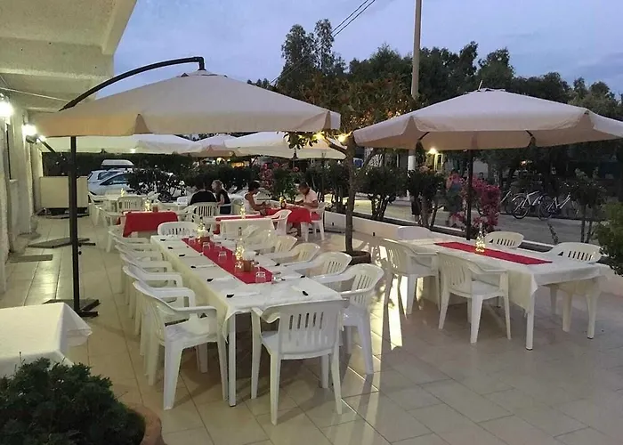 Tindari Village 아파트